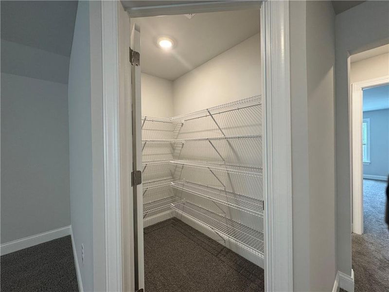 Spacious, unfurnished interior of a new home in Tuscany Hills, Douglasville (Image 13).