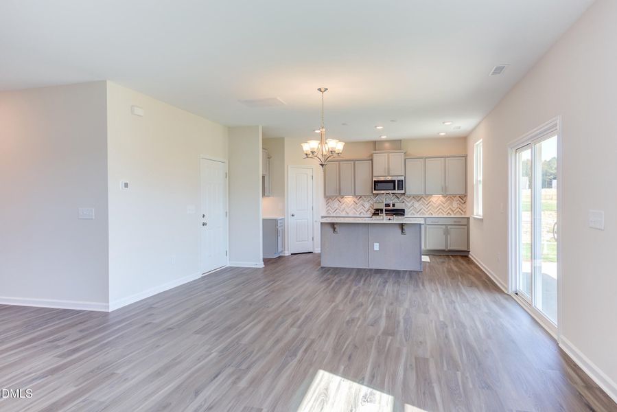 IMG_9642_3_4 IMG_9642_3_4