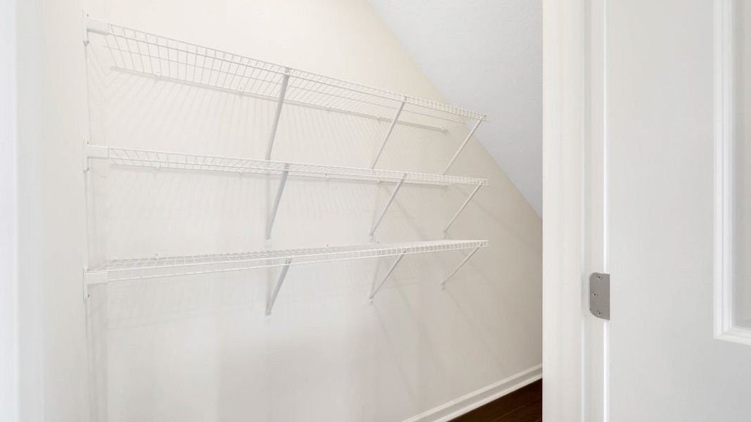 Spacious, unfurnished interior of a new home in Johnson Farms, Greeneville (Image 15).