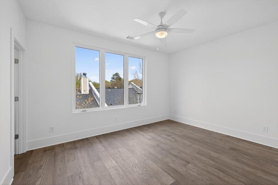 Spacious, unfurnished interior of a new home in , Decatur (Image 43).