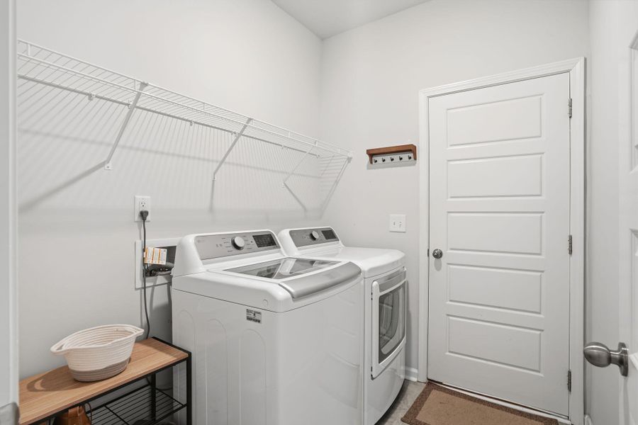 Close-up of interior finishes inside a home in , Myrtle Beach (Image 21). Close-up of interior finishes inside a home in , Myrtle Beach (Image 21).