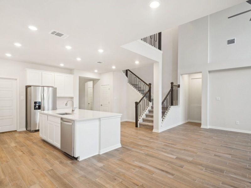Furnished interior view inside a new home in Sagebrooke - Classic Series, San Antonio (Image 8).