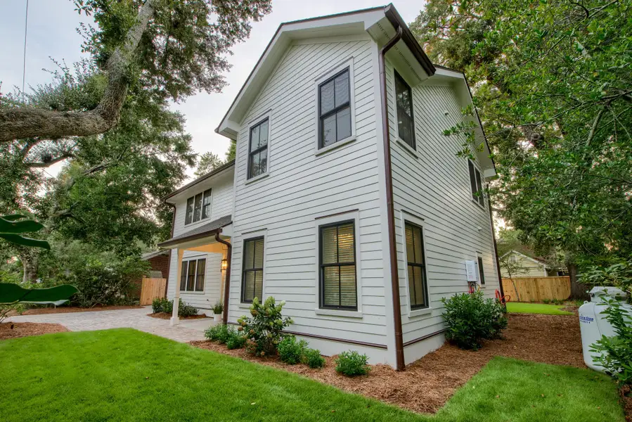 Exterior details and patio area of a home in , Mount Pleasant (Image 3).
