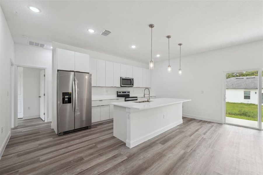 Furnished interior view inside a new home in , Ocala (Image 4).