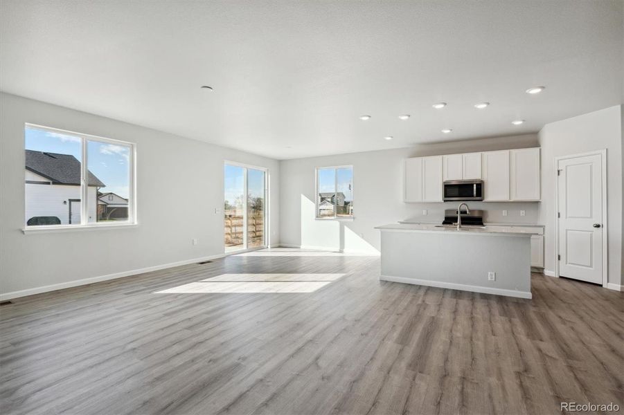 Spacious, unfurnished interior of a new home in Spring Valley Ranch, Elizabeth (Image 9).