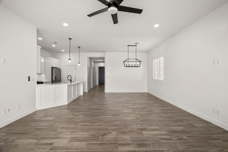 Representative unfurnished interior of a home built from the Sand Hills by LEH. Homes in Summer Sky North, El Paso (Image 50). Representative unfurnished interior of a home built from the Sand Hills by LEH. Homes in Summer Sky North, El Paso (Image 50).