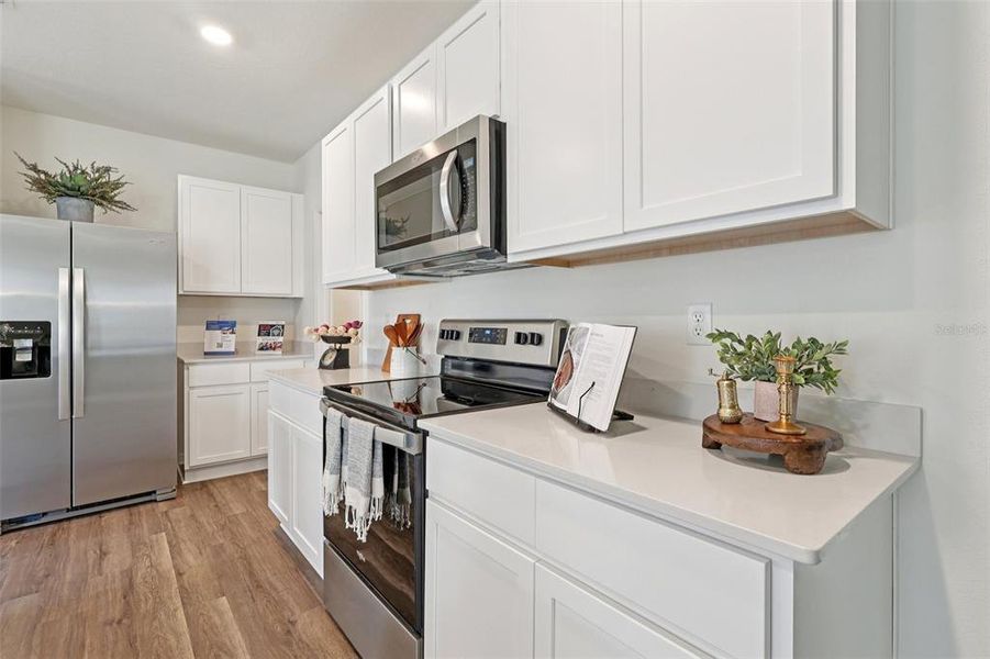 Furnished interior view inside a new home in , Lakeland (Image 5).