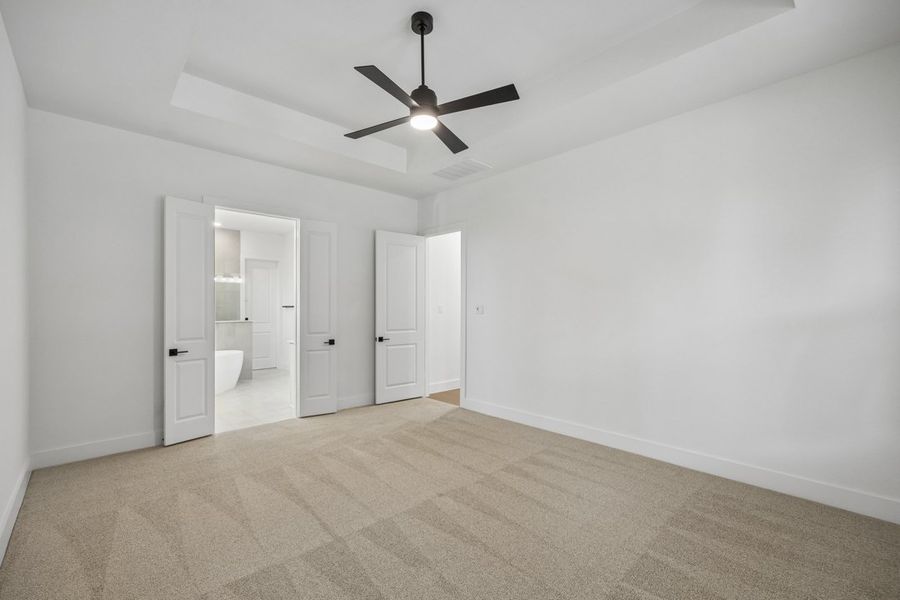 Representative unfurnished interior of a home built from the The Cedarcrest by Lillian Custom Homes in The Arbors Midlothian, Midlothian (Image 30).