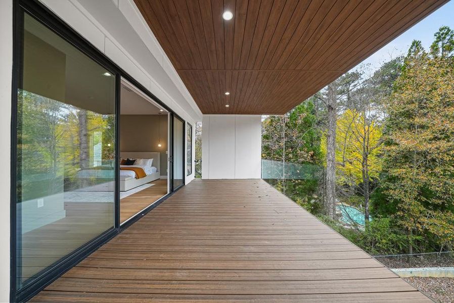 Exterior details and patio area of a home in , Decatur (Image 30).
