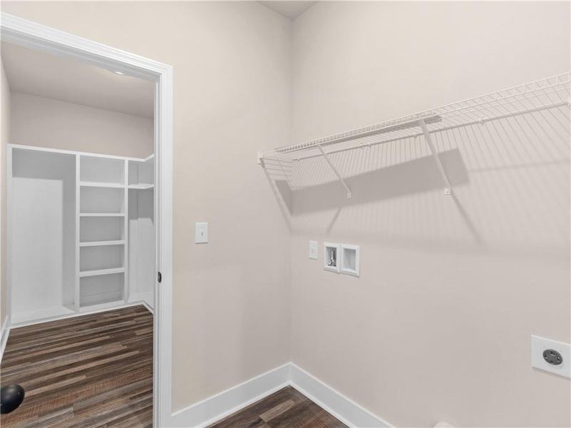 Spacious, unfurnished interior of a new home in , Mansfield (Image 25).