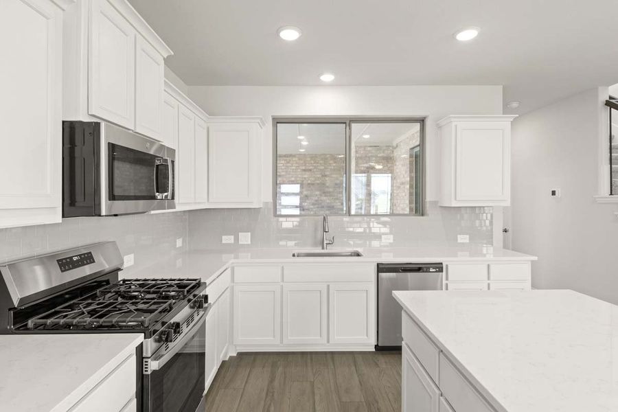 Furnished interior view inside a new home in Elevon, Lavon (Image 7).
