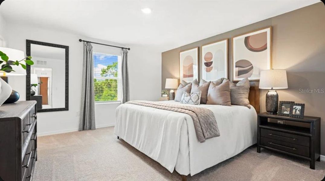 Furnished interior view inside a new home in The Towns at Tiburon, Nokomis (Image 10).