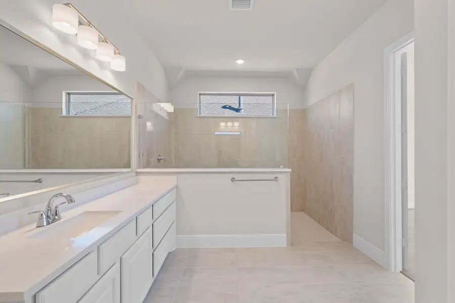 Furnished interior view inside a new home in Chambers Creek, Willis (Image 13).