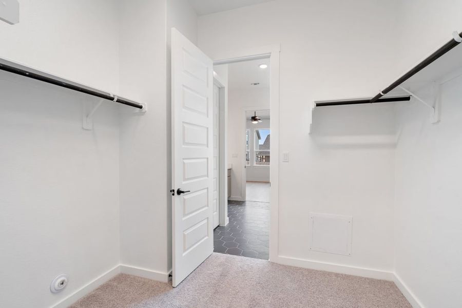 Spacious, unfurnished interior of a new home in Arbor Collection at Lariat, Liberty Hill (Image 23).