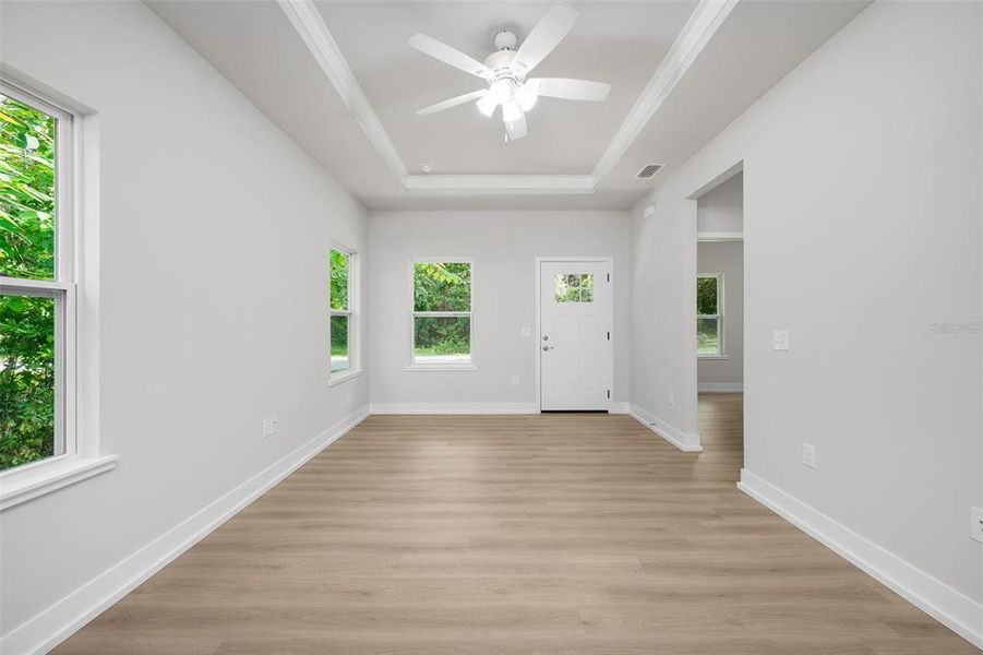 Spacious, unfurnished interior of a new home in , High Springs (Image 9).