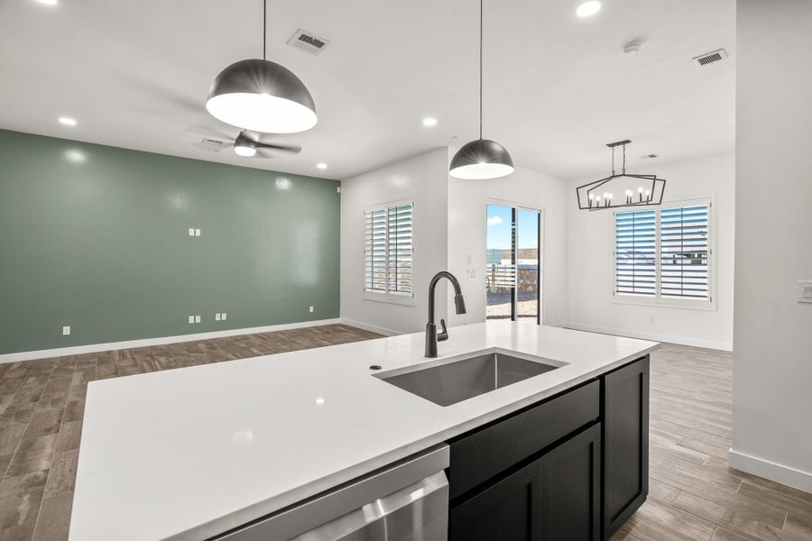 Furnished interior view inside a new home in Tierra Del Este 91, El Paso (Image 8). Furnished interior view inside a new home in Tierra Del Este 91, El Paso (Image 8).