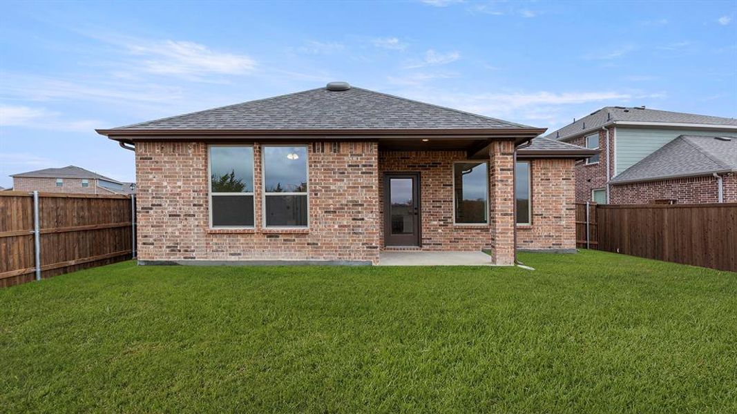 26. 1642 Gracehill - Back