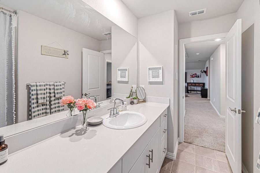 Furnished interior view inside a new home in , McKinney (Image 27).