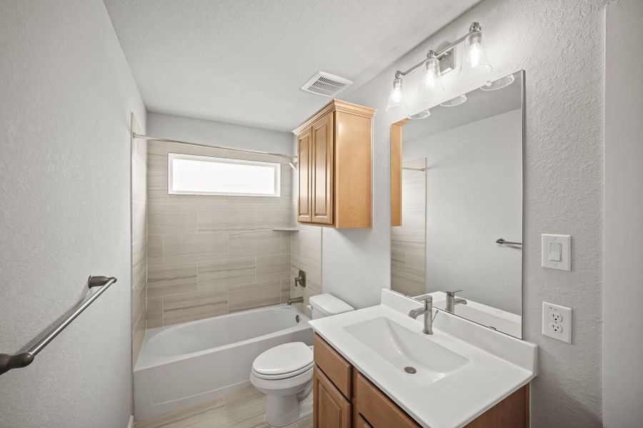 Furnished interior view inside a new home in Morton Creek Ranch, Katy (Image 5).