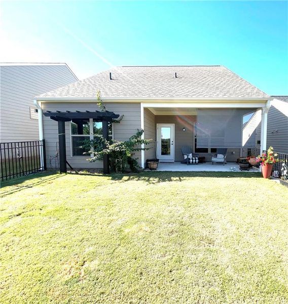 Exterior details and patio area of a home in , Hoschton (Image 3).
