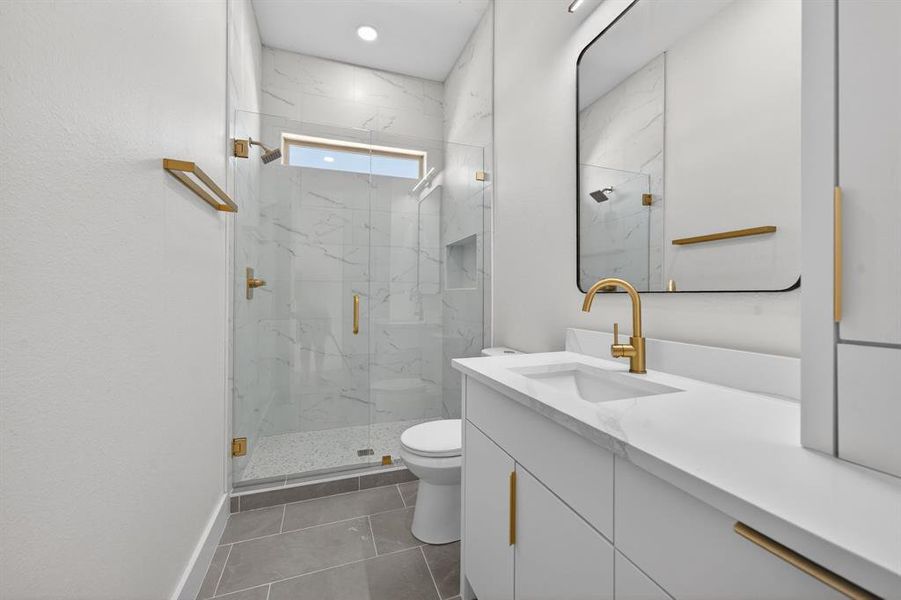 Furnished interior view inside a new home in , Lone Oak (Image 13).