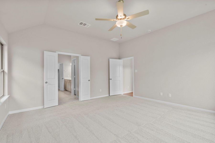Spacious, unfurnished interior of a new home in Wildtree, Magnolia (Image 25).