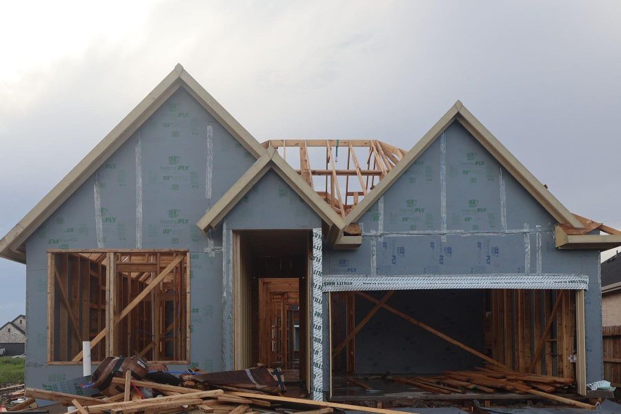 Let us show you how our advanced framing techniques have stood the test of time and allow more insulation for a quieter and more energy-efficient home.