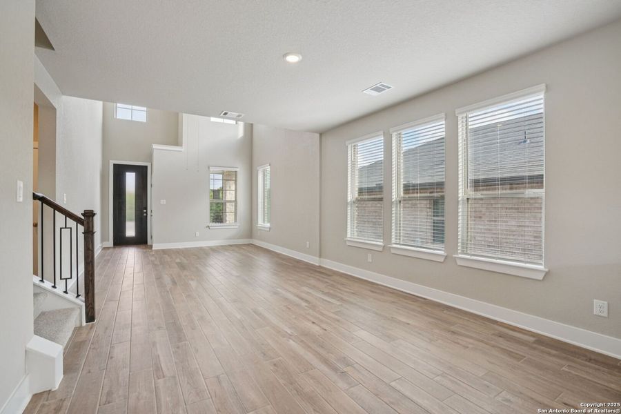 Spacious, unfurnished interior of a new home in Kallison Ranch, San Antonio (Image 24).