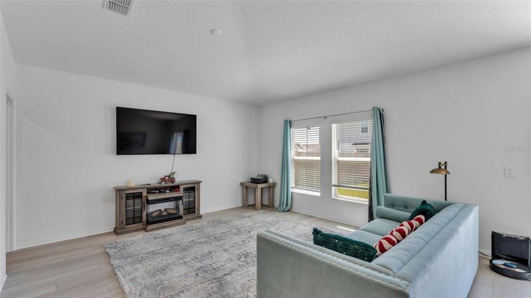 Furnished interior view inside a new home in Ranches at Lake McLeod, Eagle Lake (Image 12).