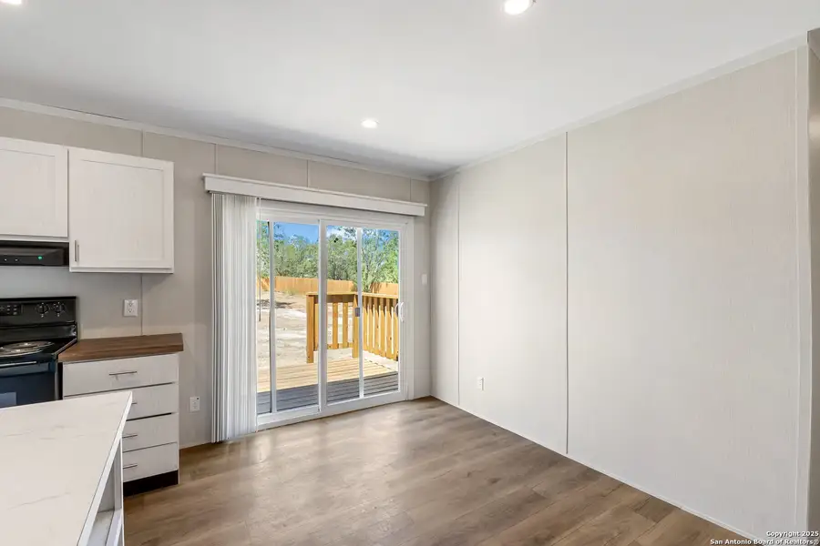 Image 25 of a home in .