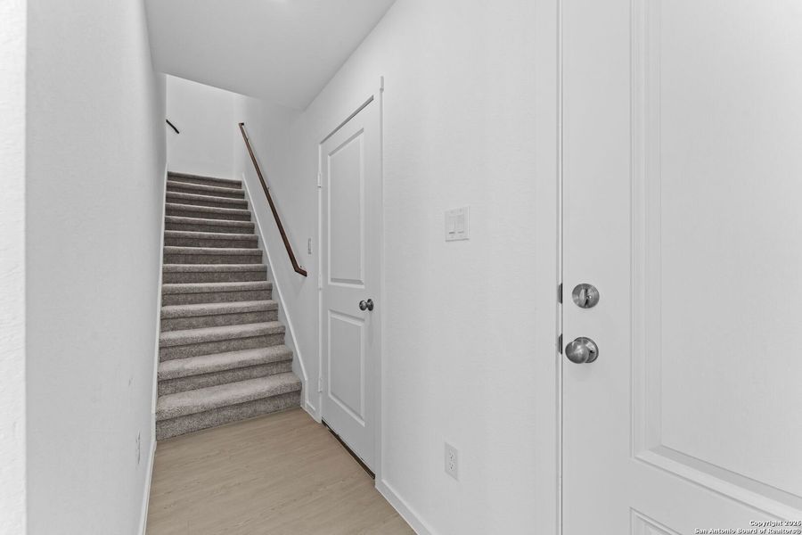 Spacious, unfurnished interior of a new home in Torian Village: Belmar Collection, San Antonio (Image 13).