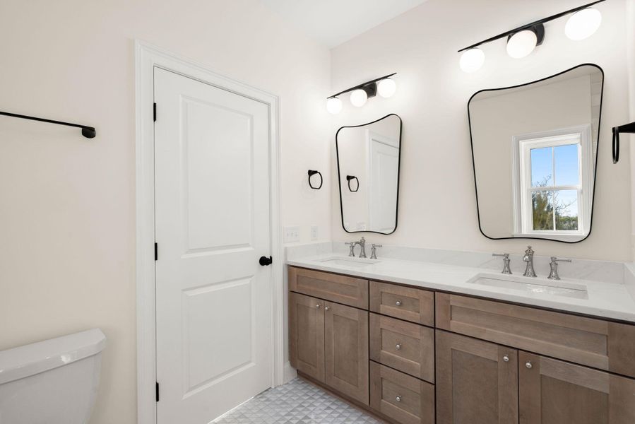 Furnished interior view inside a new home in , Charleston (Image 10).