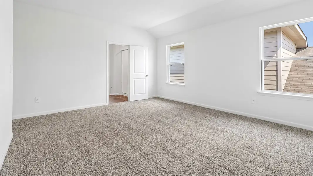 Spacious, unfurnished interior of a new home in Prairie Lakes, Buda (Image 23).