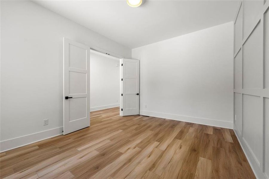 Spacious, unfurnished interior of a new home in , Jefferson (Image 23).