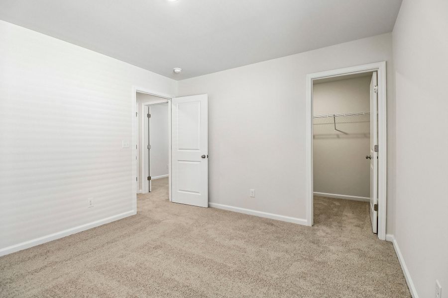 Spacious, unfurnished interior of a new home in Victorywoods Village, Columbia (Image 28).