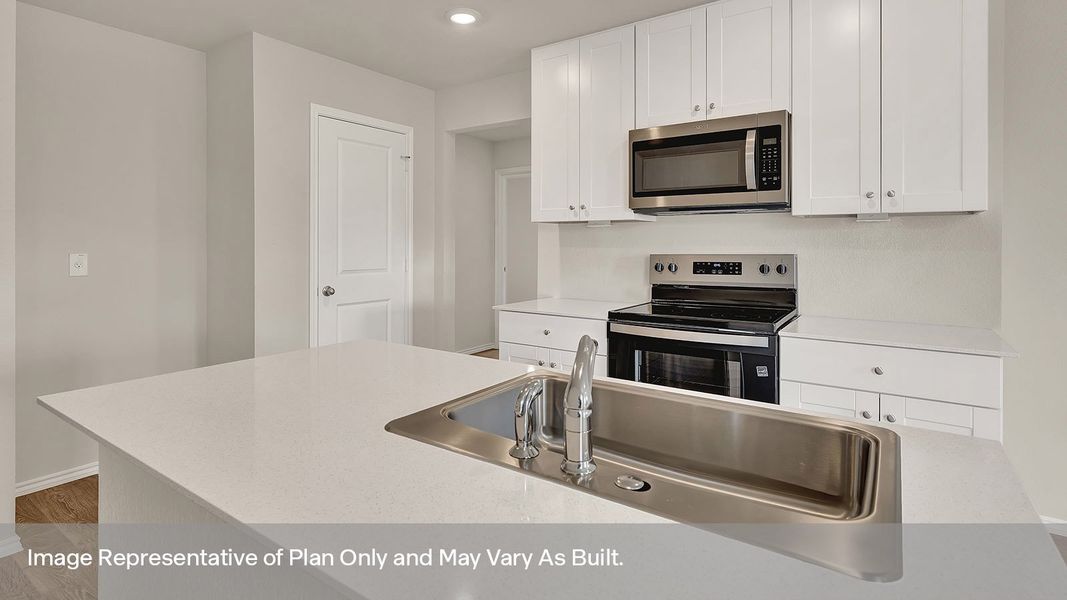 Representative furnished interior of a home built from the The Atlanta by D.R. Horton in Sunset Oaks, Maxwell (Image 6).