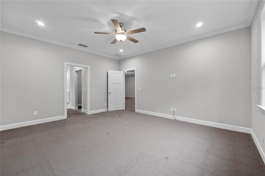 Spacious, unfurnished interior of a new home in , Mulberry (Image 25).