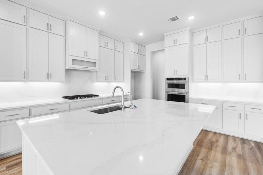 Furnished interior view inside a new home in Leander Estates, Leander (Image 6). Furnished interior view inside a new home in Leander Estates, Leander (Image 6).