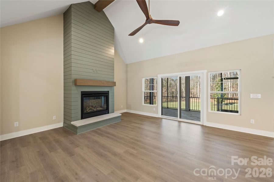 Spacious, unfurnished interior of a new home in , Clover (Image 13).