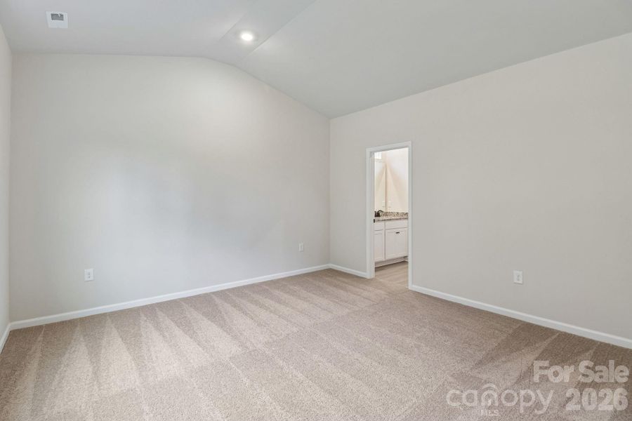 Spacious, unfurnished interior of a new home in Willow Estates, Shelby (Image 15).
