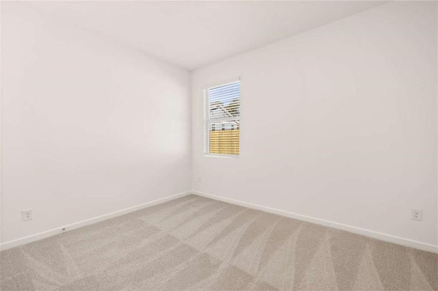 Spacious, unfurnished interior of a new home in Shoal Creek, Hampton (Image 17).