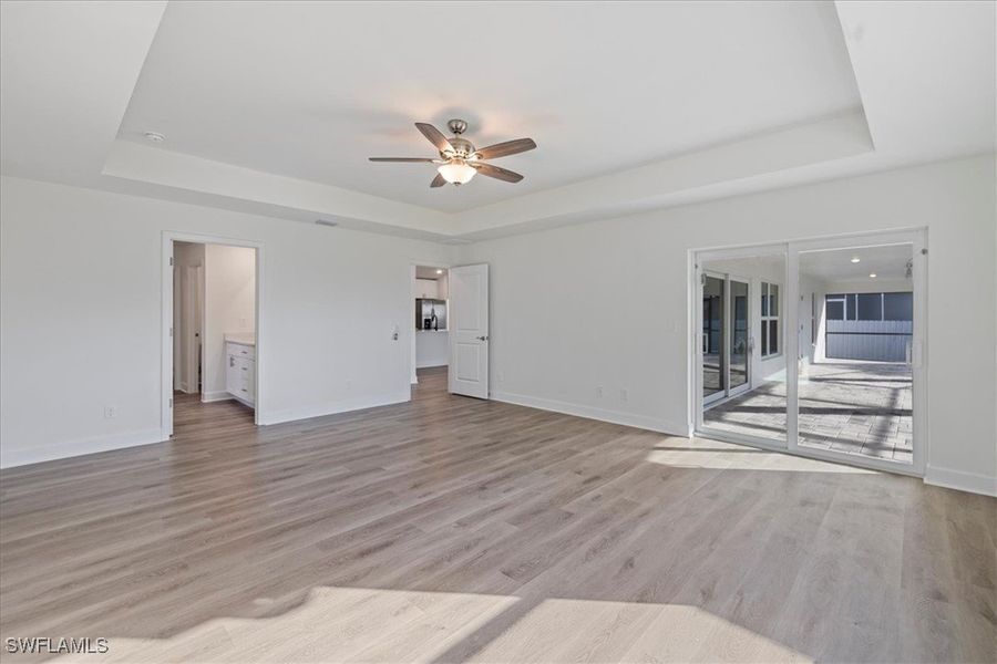 Spacious, unfurnished interior of a new home in Cape Coral, Cape Coral (Image 22).