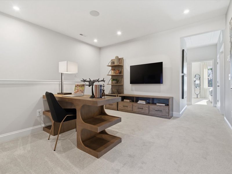 Representative furnished interior of a home built from the Anne by Tri Pointe Homes in Southbridge, Fort Mill (Image 15).