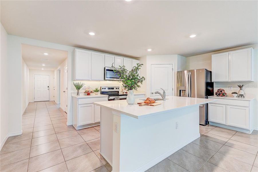 Furnished interior view inside a new home in , Spring Hill (Image 14).