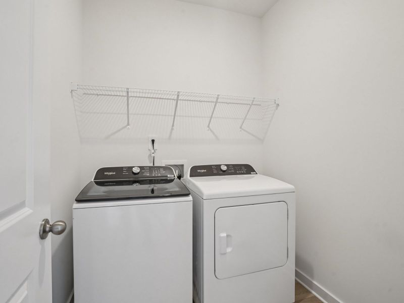 Close-up of interior finishes inside a home in Bear Springs, Columbia (Image 8). Close-up of interior finishes inside a home in Bear Springs, Columbia (Image 8).