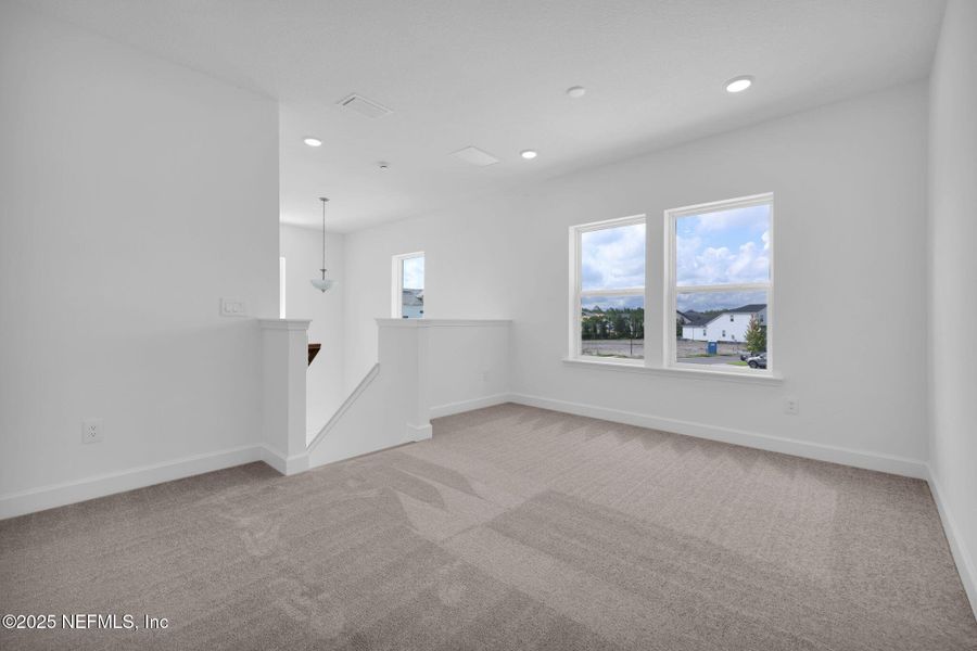 Spacious, unfurnished interior of a new home in Reflections at Nocatee, Ponte Vedra (Image 40).