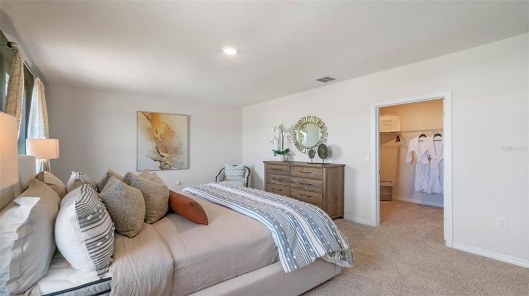 Furnished interior view inside a new home in Buena Lago, St. Cloud (Image 9).