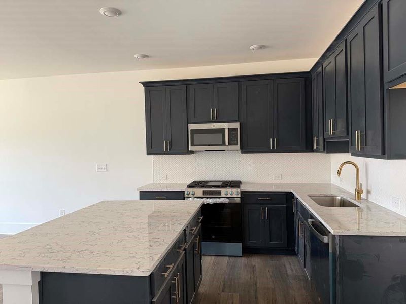 Furnished interior view inside a new home in Park Vue, Atlanta (Image 7). Furnished interior view inside a new home in Park Vue, Atlanta (Image 7).