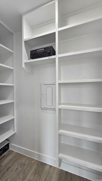 Image 72 of a home in .