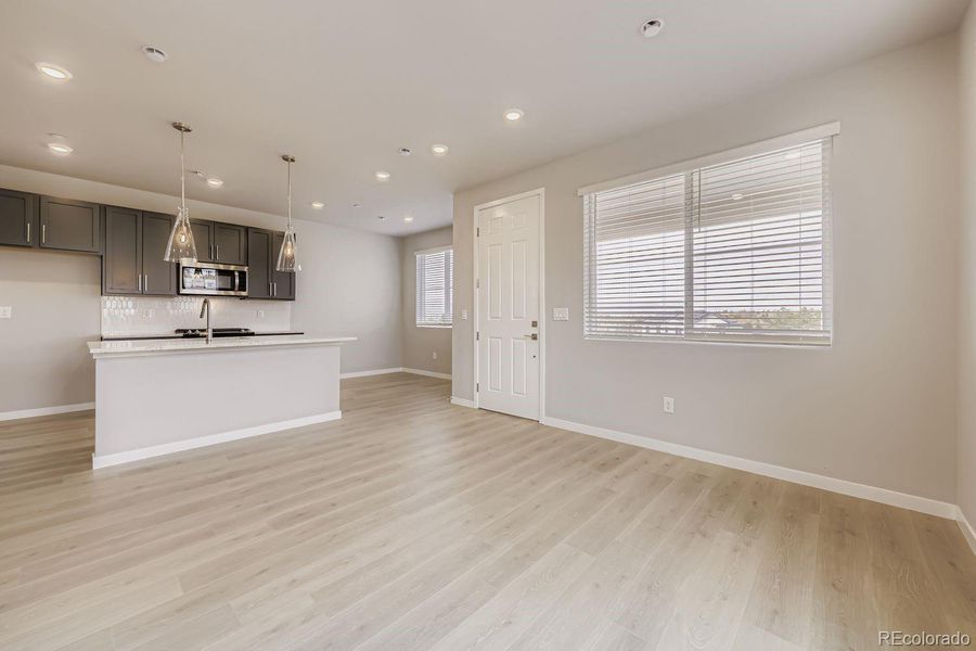 Spacious, unfurnished interior of a new home in Uplands, Westminster (Image 17).